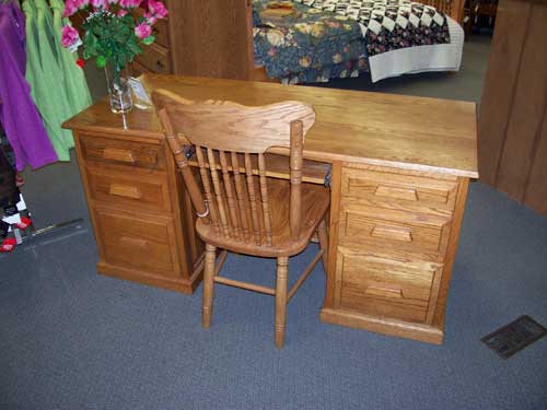 Locally Amish Custom Made Oak Flat Top Desk
