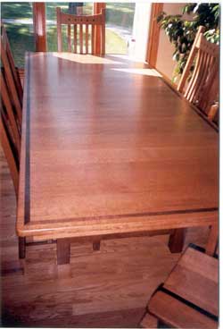 Amish Custom Made Quartersawn Oak with Walnut Inlay Mission Table