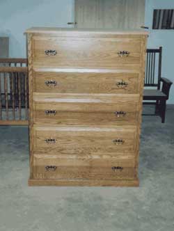 Amish Custom Made Oak Chest of Drawers