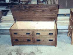 Amish Custom Made Oak Bed Chest