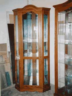 Amish Custom Made Oak Beveled Front Curio