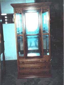 Amish Custom Made Oak Curio with Three Drawers