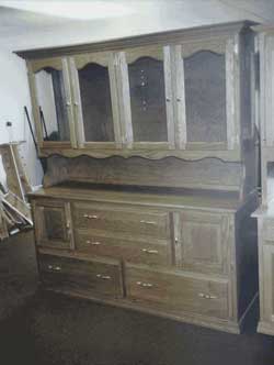 Amish Custom Made Oak Hutch with Lower Leaf Storage